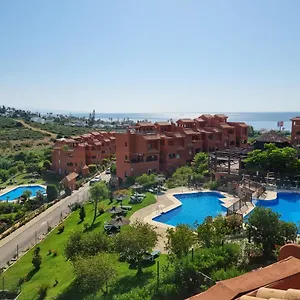 Sea View Penthouse With Hot Tub - Casa Bella Vista, Buenas Noches , Apartment Estepona